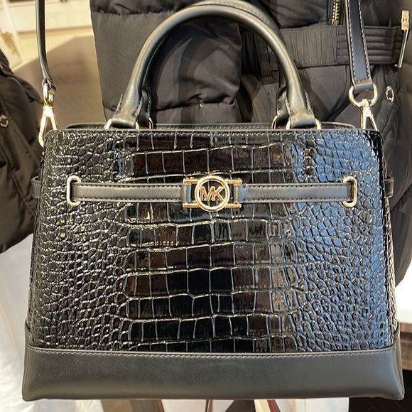 MICHAEL KORS Reed Lg Leather Belted Satchel Crossbody Handbag CZ
Crocodile - Picture 11 of 16